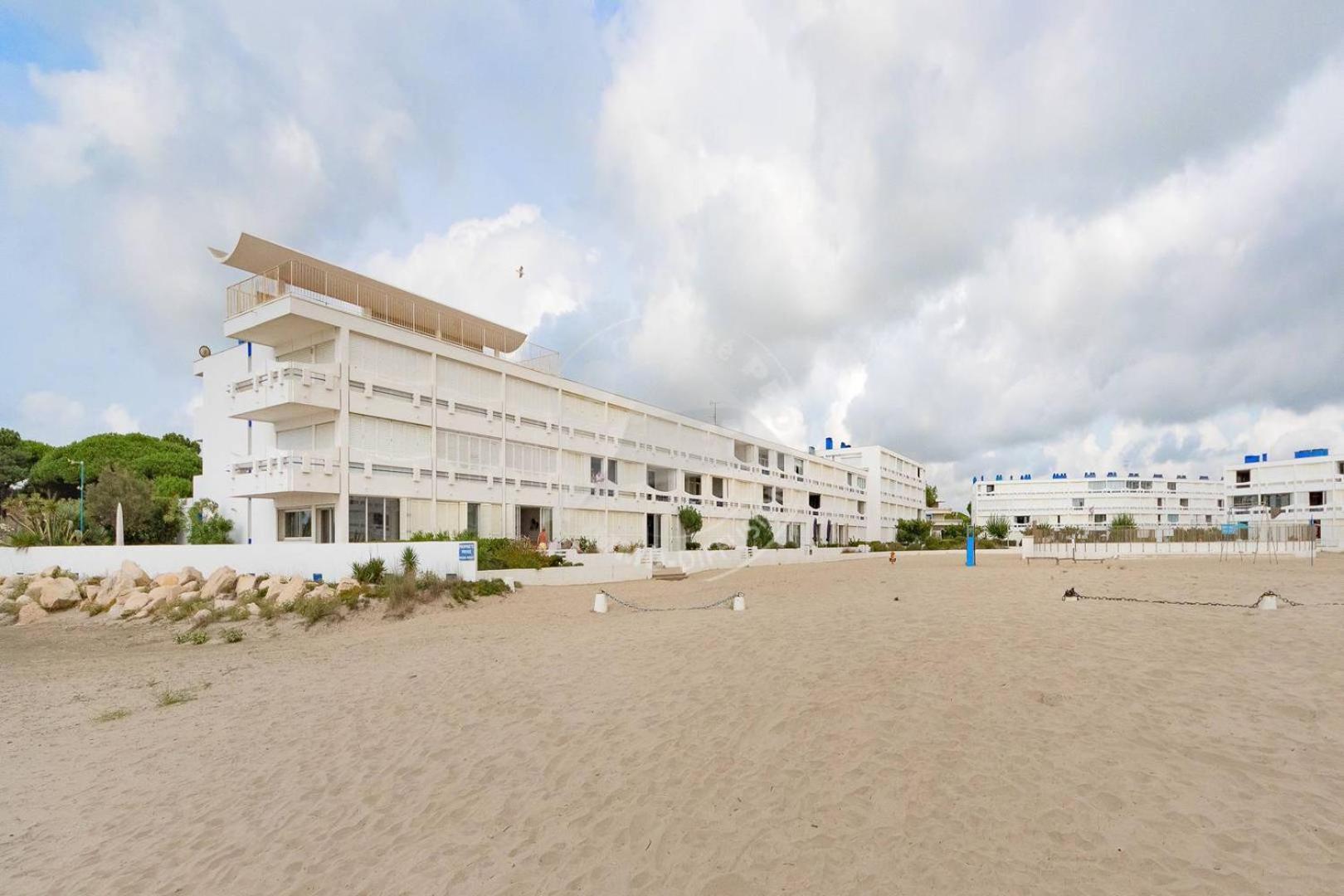 As17378 - P4 Dans Une Residence Sur La Plage Avec Vue Mer Et Piscine Le Grau-du-Roi Exterior foto